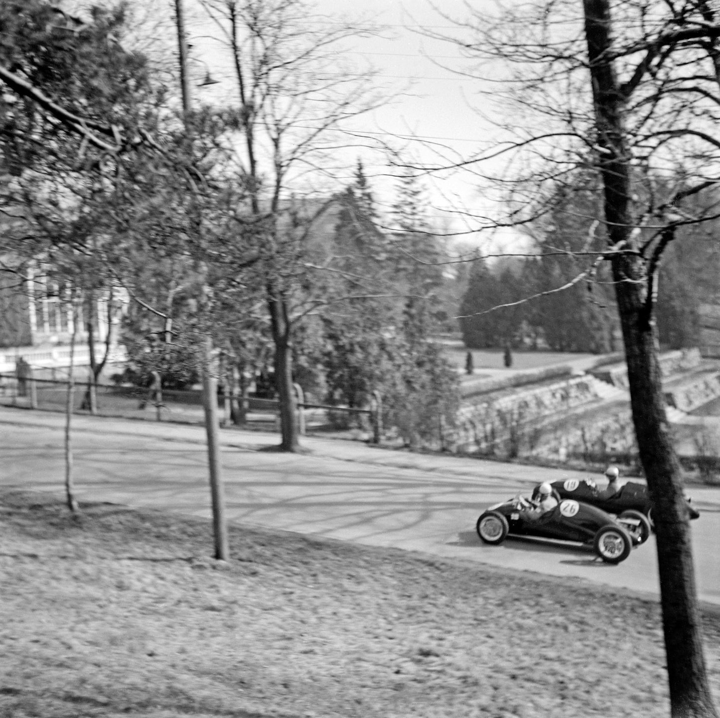 TÖÖLÖNLAHTI 1952: "Eläintarhan ajot" - T-paita